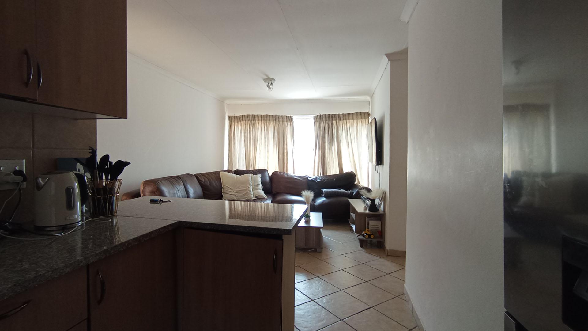 Kitchen - 7 square meters of property in Winternest