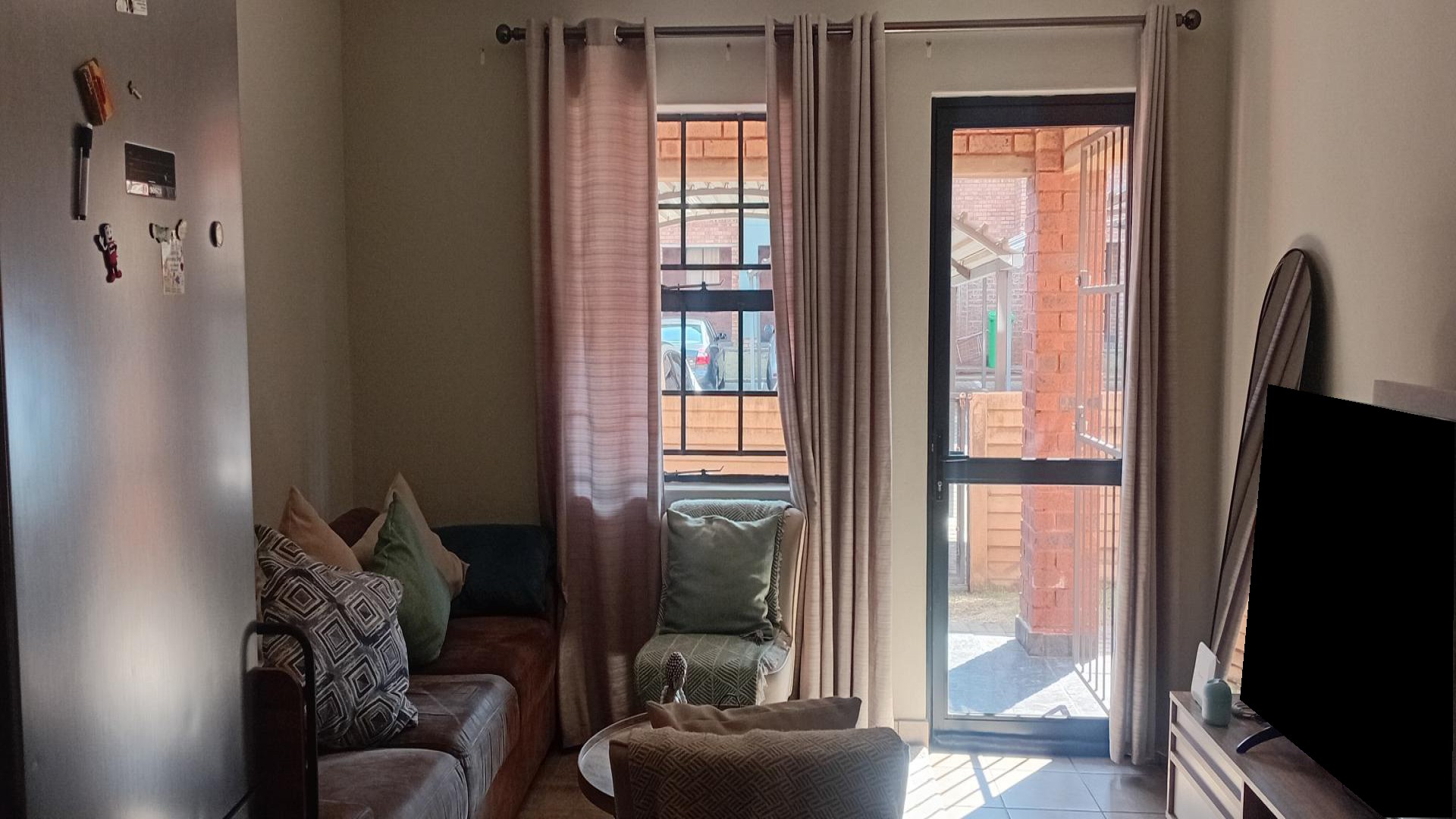 Lounges of property in Alveda