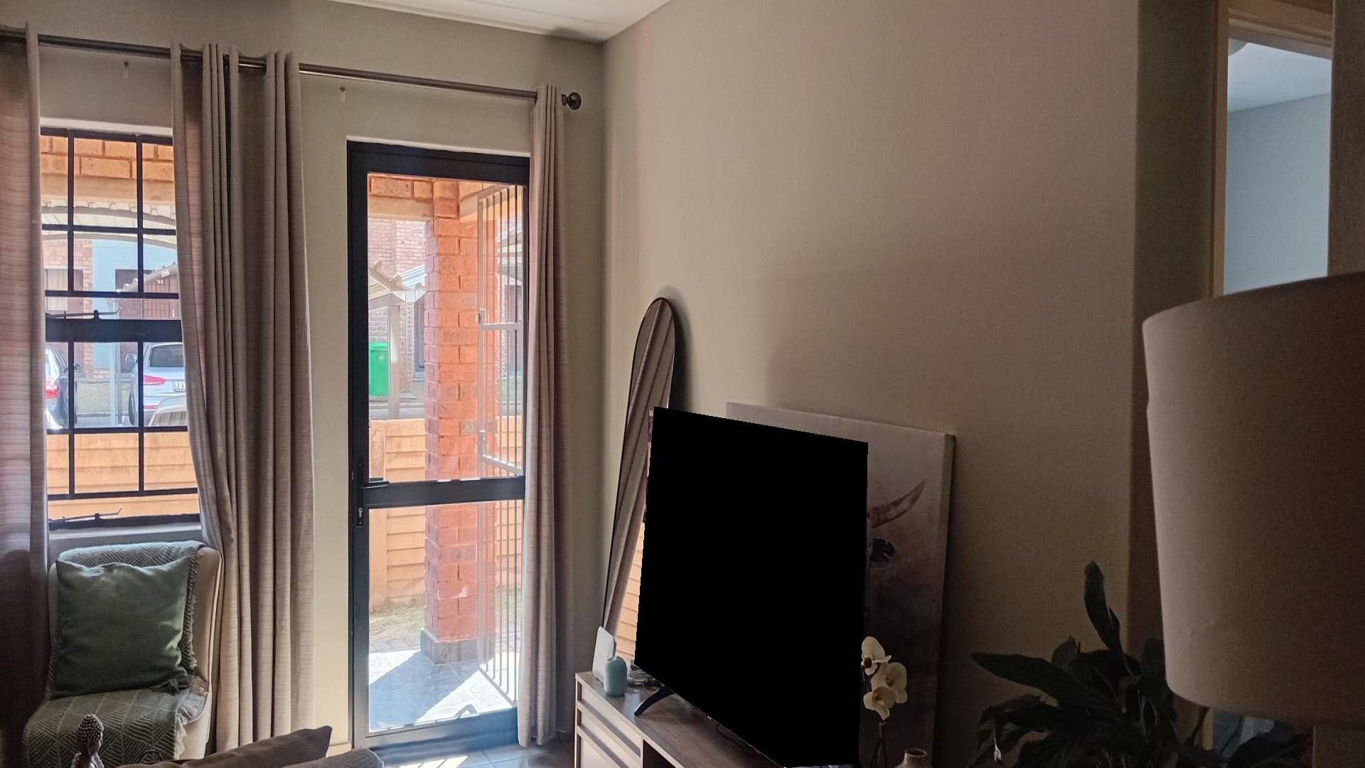 Lounges of property in Alveda