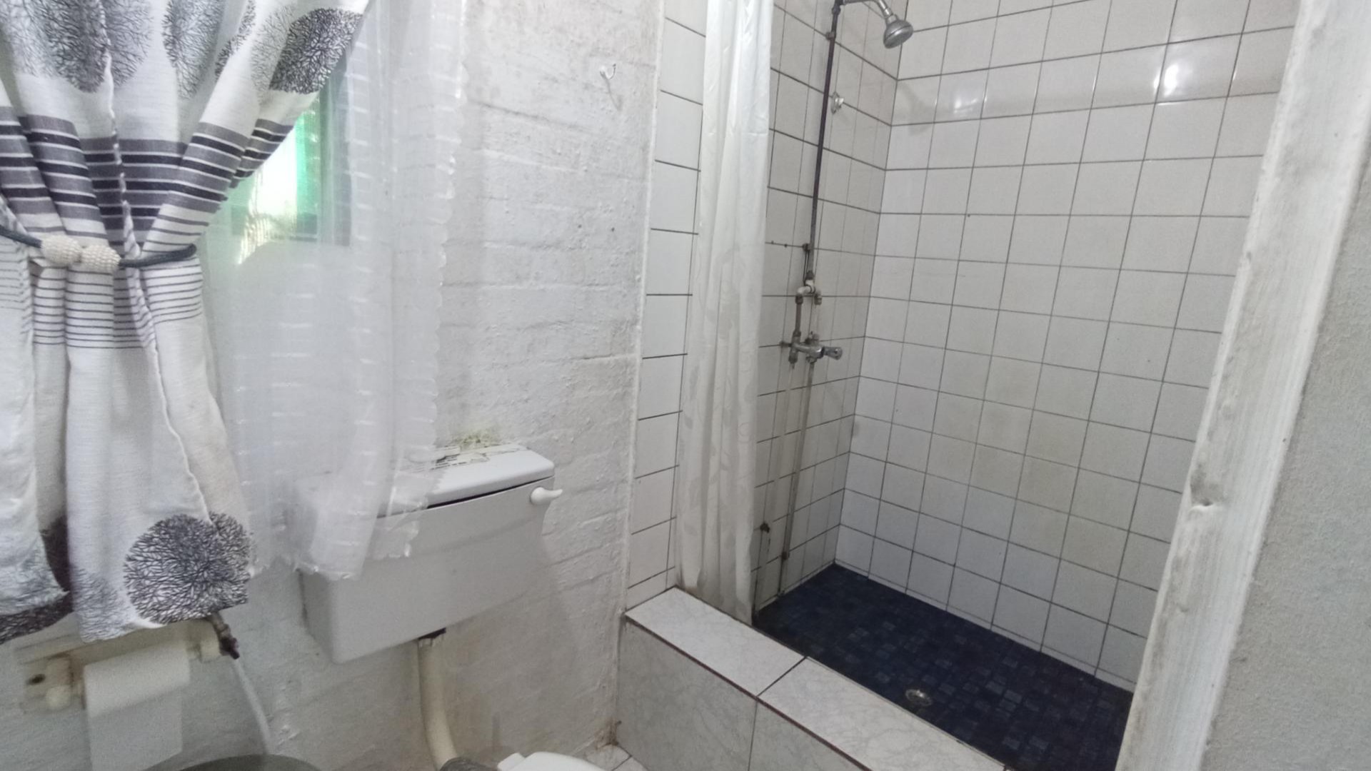 Bathroom 1 of property in Blythedale