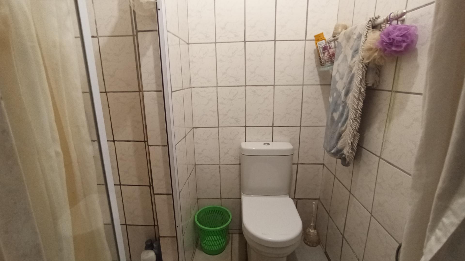 Bathroom 3+ of property in Blythedale