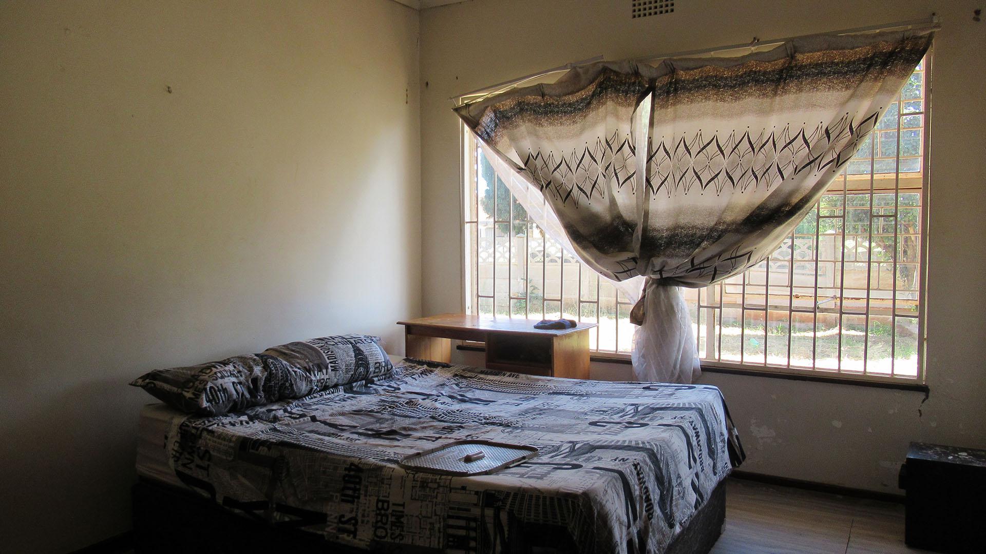 Bed Room 2 - 15 square meters of property in Welverdiend