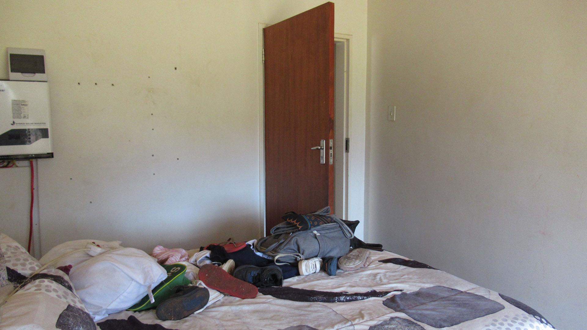 Bed Room 1 - 15 square meters of property in Welverdiend