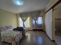 of property in Bendor