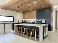  of property in Shakas Rock