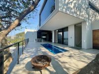  of property in Shakas Rock
