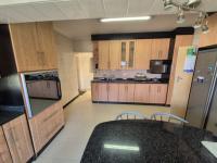  of property in Robertsham