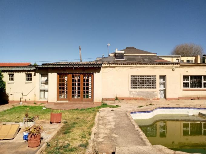 4 Bedroom House for Sale For Sale in Ennerdale - MR689521