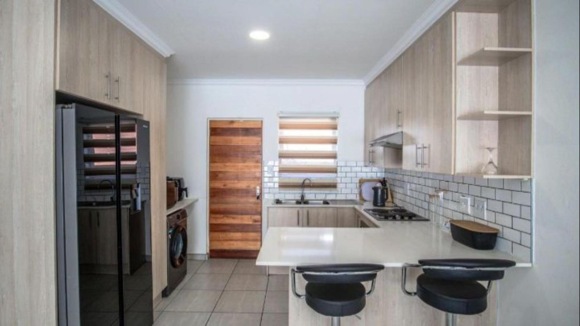 Kitchen of property in Amandasig