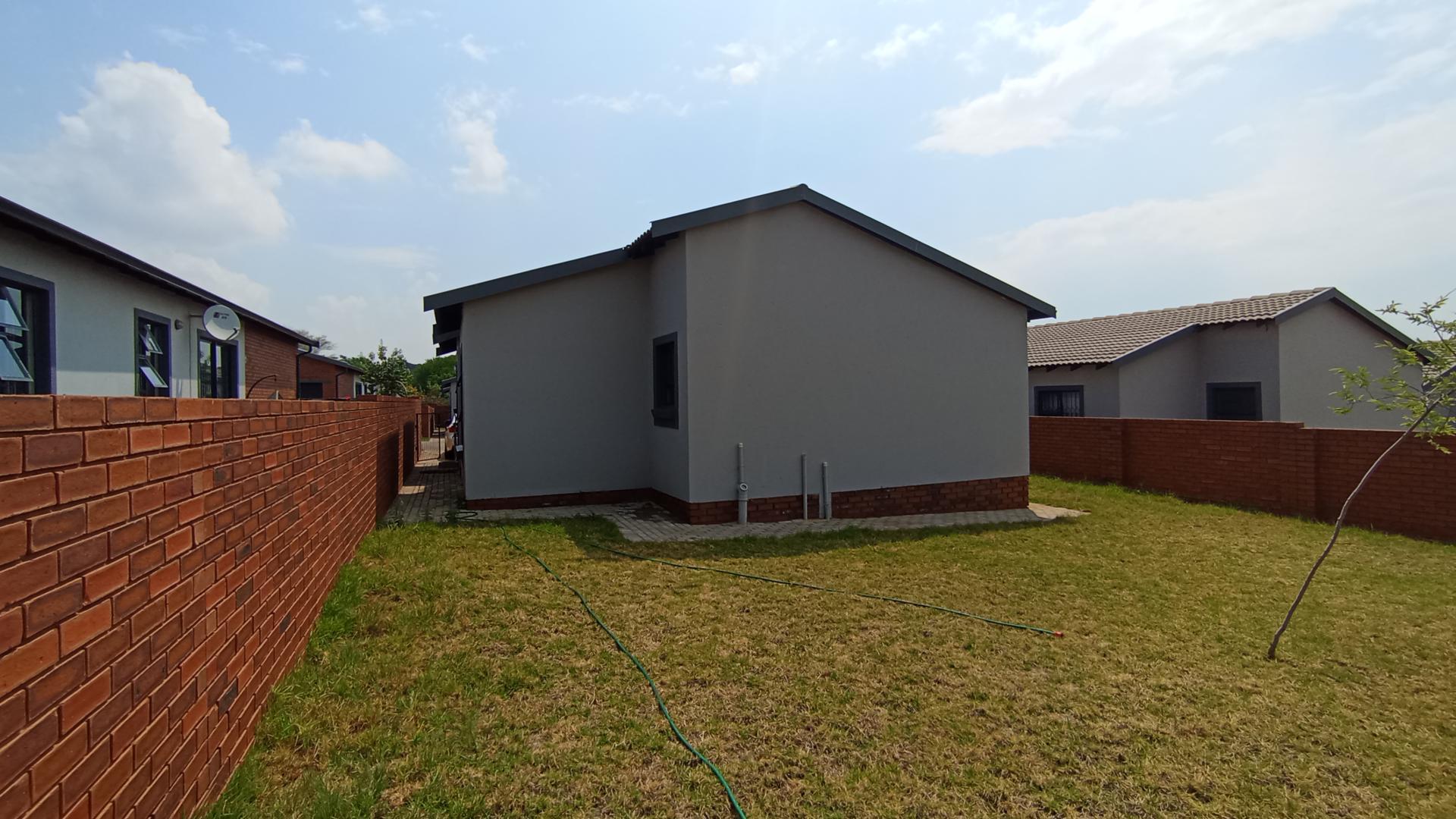 Backyard of property in Amandasig