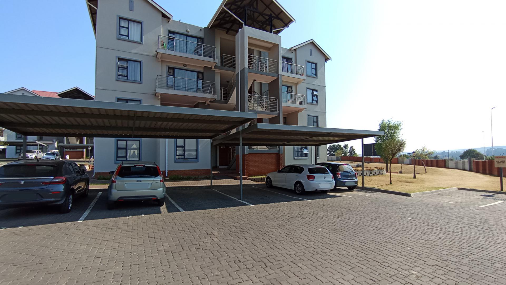 Front View of property in Westlake View
