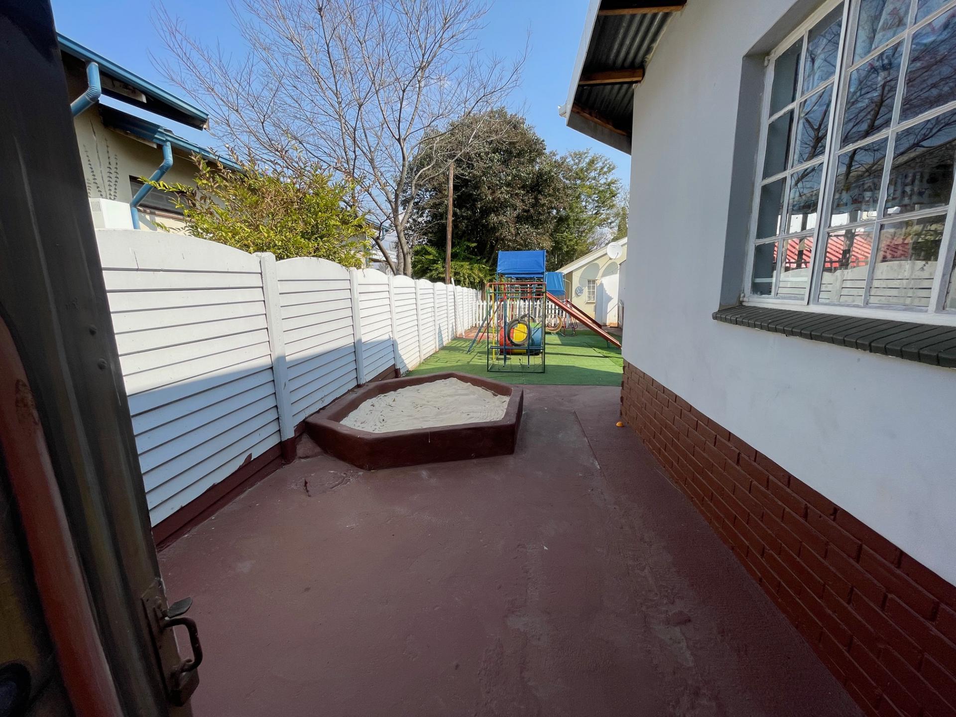  of property in Lyttelton Manor