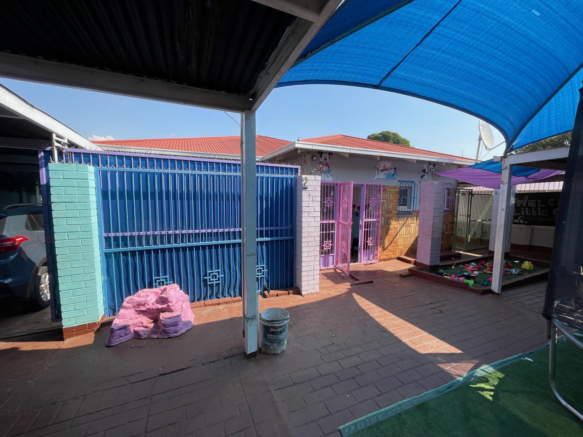  of property in Lyttelton Manor