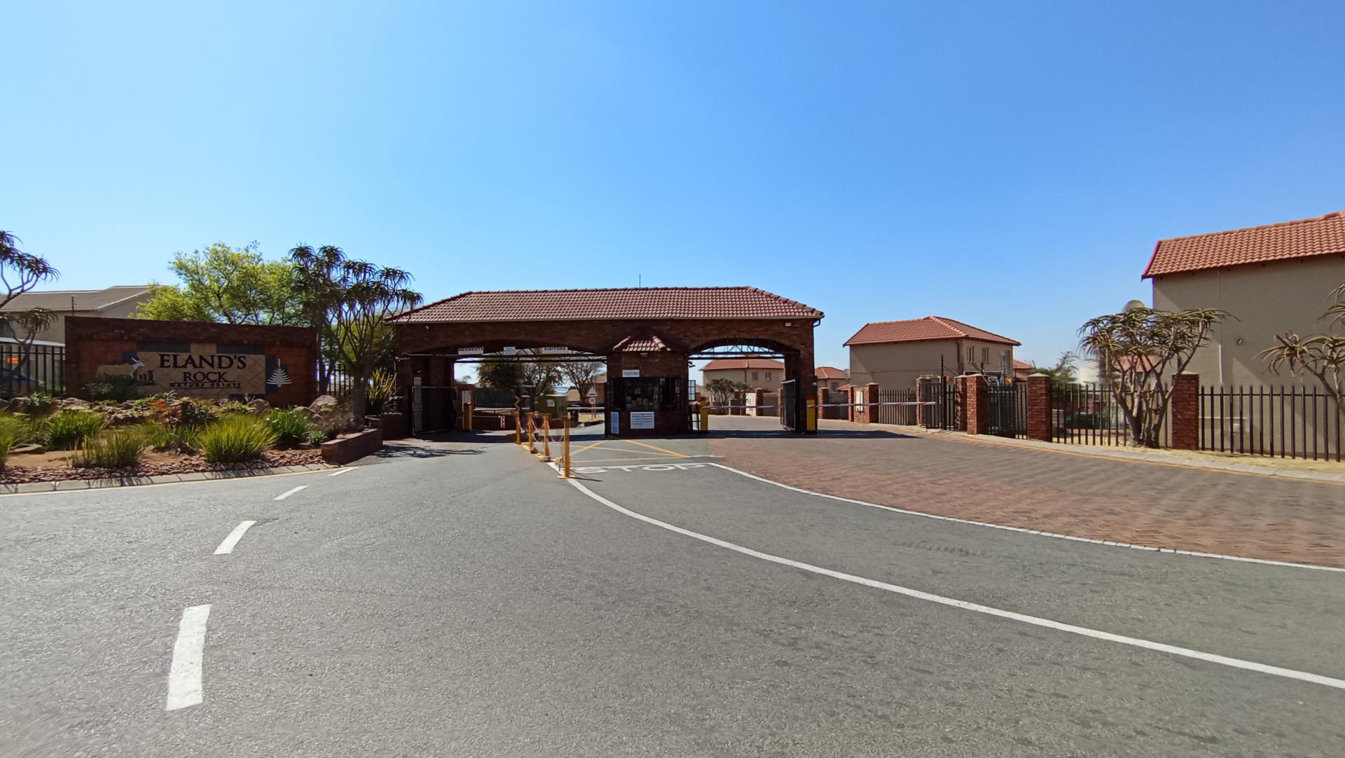 Front View of property in Elandsfontein
