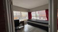 Bed Room 1 of property in Braamfontein