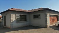 Front View of property in Clarina