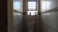 Staff Bathroom - 4 square meters of property in Clarina