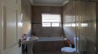 Bathroom 1 - 6 square meters of property in Clarina