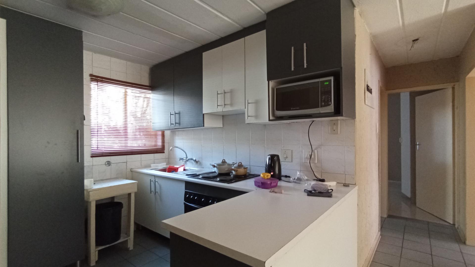 Kitchen - 6 square meters of property in Union