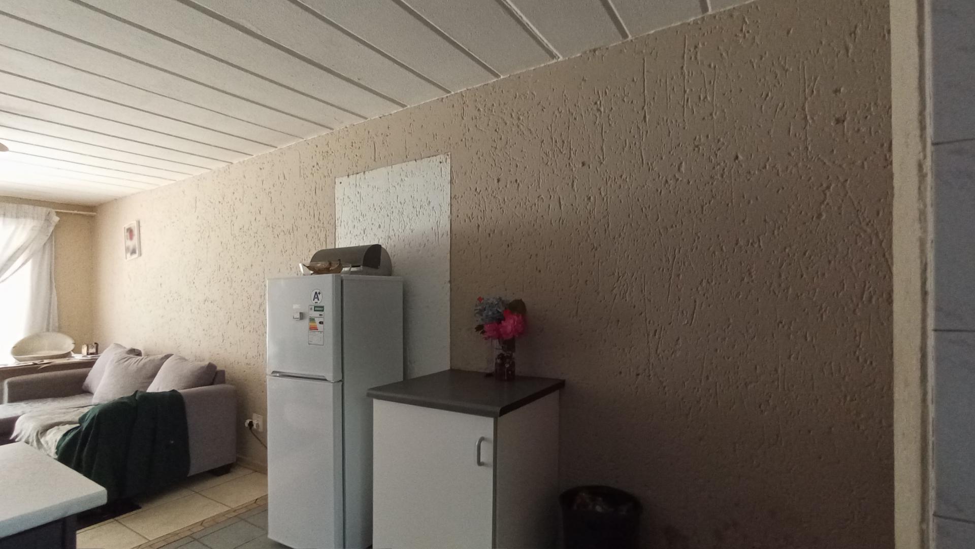 Kitchen - 6 square meters of property in Union