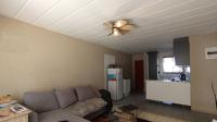 Lounges - 20 square meters of property in Union