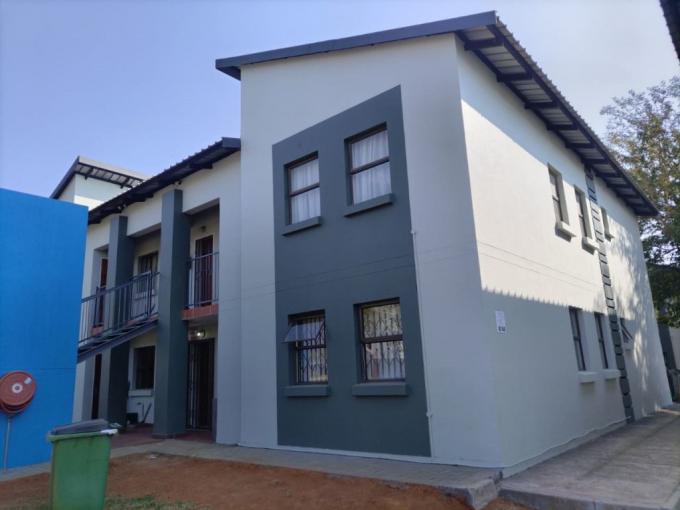 3 Bedroom Simplex for Sale For Sale in Waterval East - MR689626