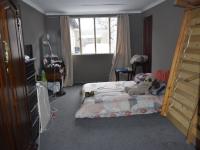  of property in Comet