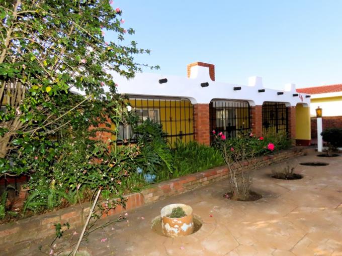 4 Bedroom House for Sale For Sale in Eersterust - MR689645