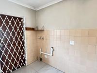  of property in Die Hoewes