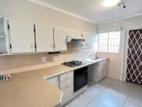  of property in Die Hoewes