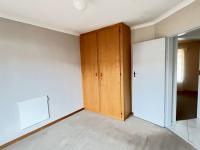  of property in Die Hoewes