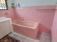  of property in Athlone Park