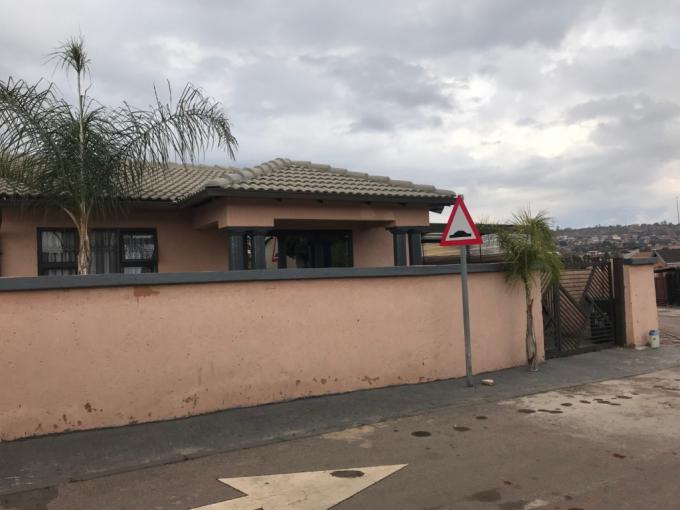 3 Bedroom House for Sale For Sale in Soshanguve - MR689662