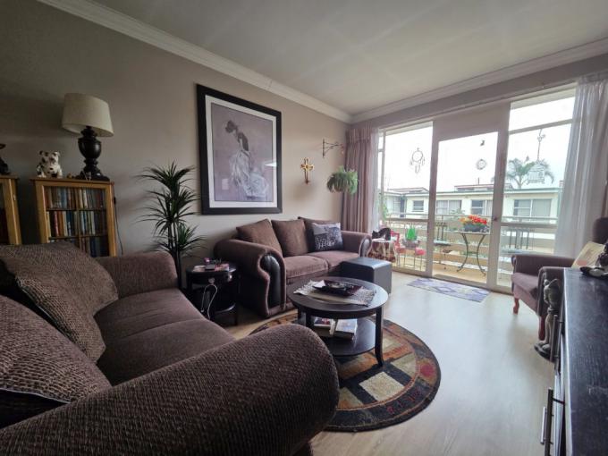 2 Bedroom Apartment for Sale For Sale in New Redruth - MR689669
