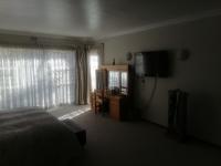  of property in Brackenhurst