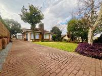 3 Bedroom 2 Bathroom House for Sale for sale in South Crest