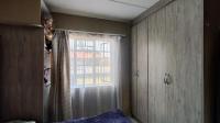 Main Bedroom of property in Comet