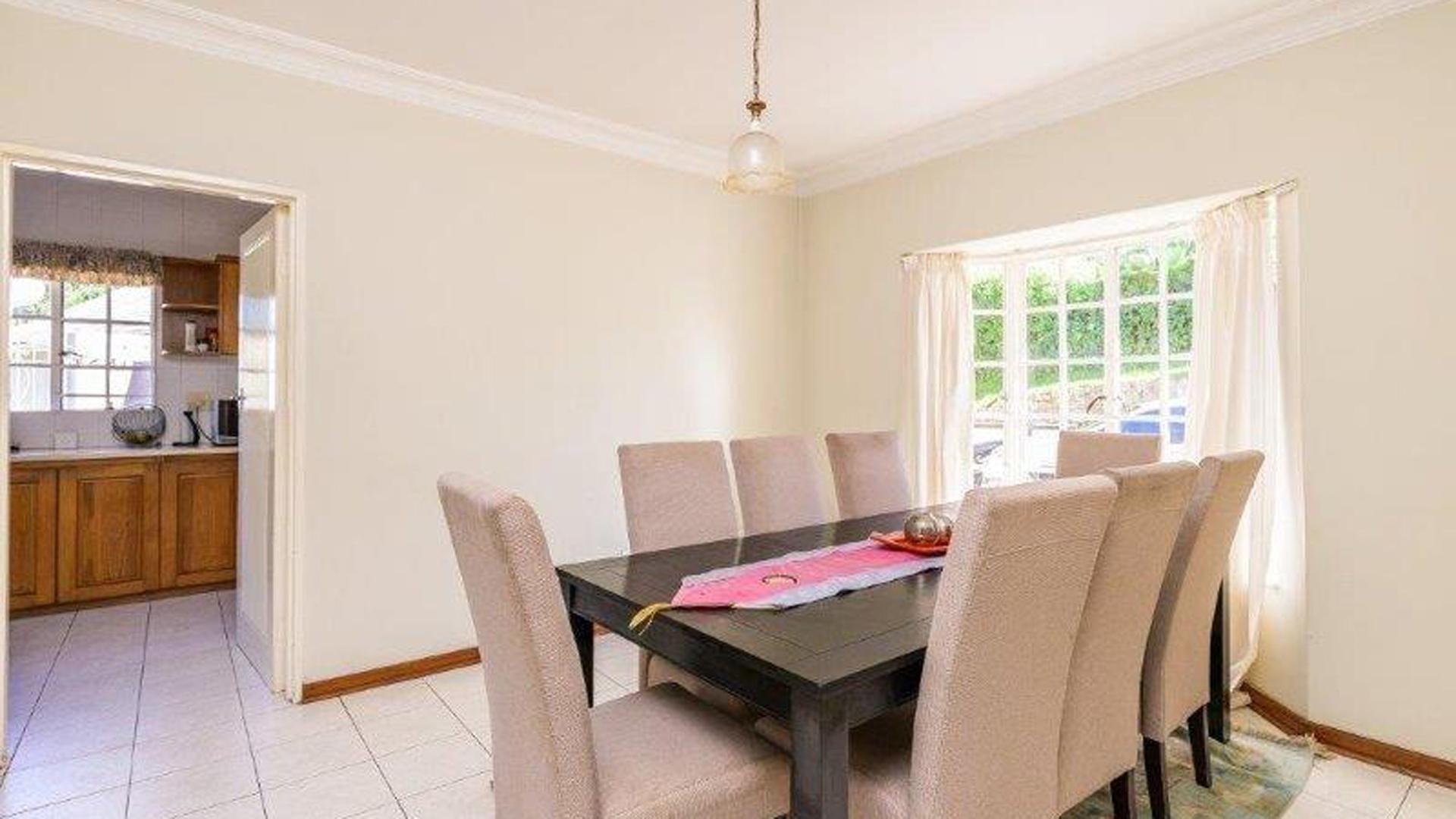 Dining Room - 15 square meters of property in Atholl Heights