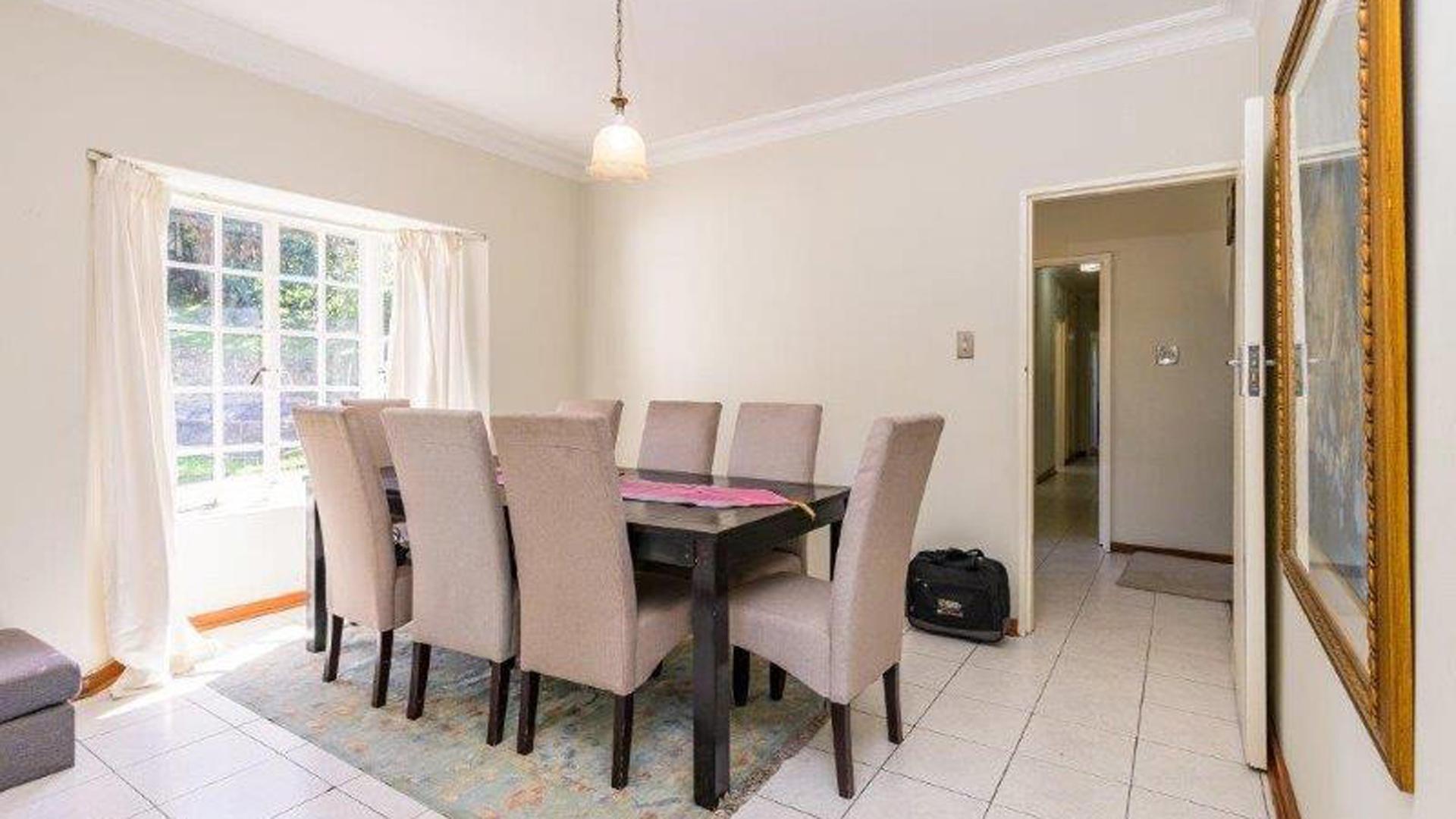 Dining Room - 15 square meters of property in Atholl Heights