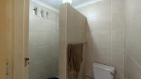 Bathroom 1 - 9 square meters of property in Atholl Heights