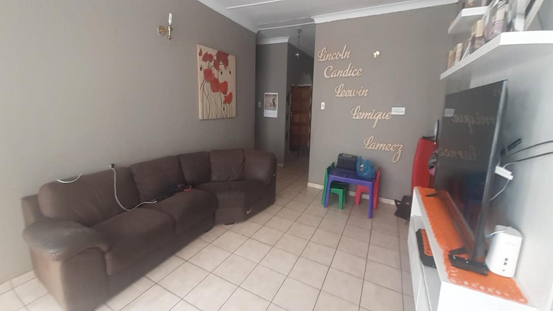 Lounges of property in Florida