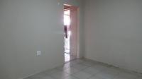 Bed Room 4 - 13 square meters of property in Krugersdorp West