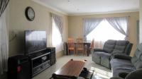 Lounges - 53 square meters of property in Krugersdorp West