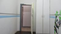 Bed Room 2 - 11 square meters of property in Krugersdorp West