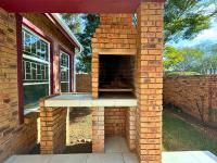  of property in Amberfield Crest