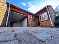  of property in Amberfield Crest