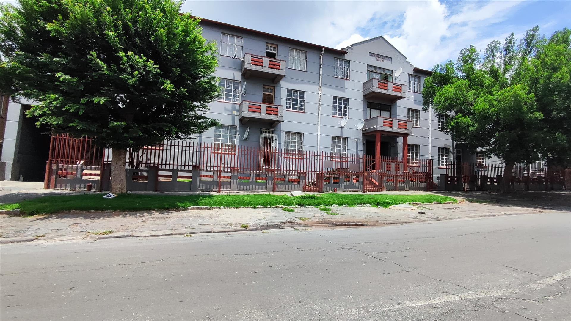 Front View of property in Benoni