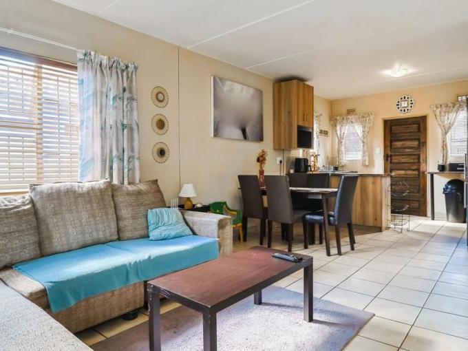 4 Bedroom House for Sale For Sale in Alberton - MR689745