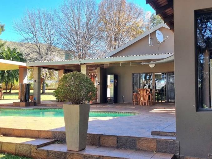 Smallholding for Sale For Sale in Waterkloof (Rustenburg) - MR689793