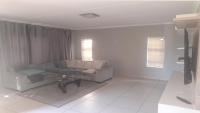 Lounges of property in Rua Vista